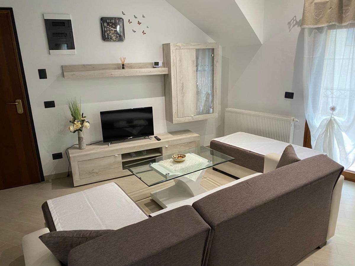Apartman Galerija Оґулин Екстер'єр фото