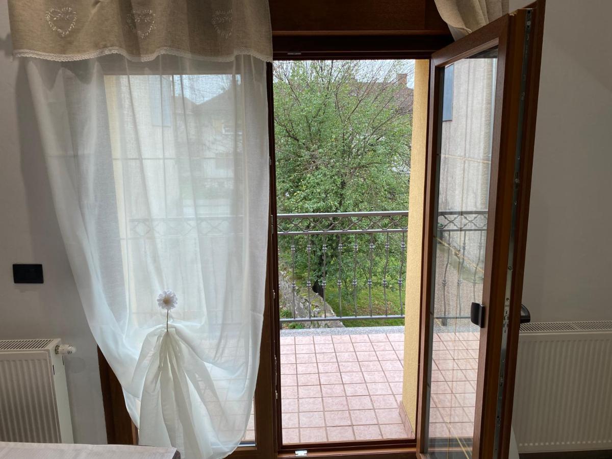Apartman Galerija Оґулин Екстер'єр фото