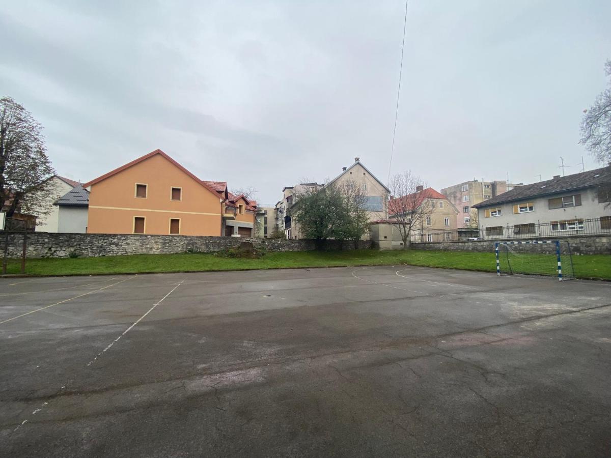 Apartman Galerija Оґулин Екстер'єр фото