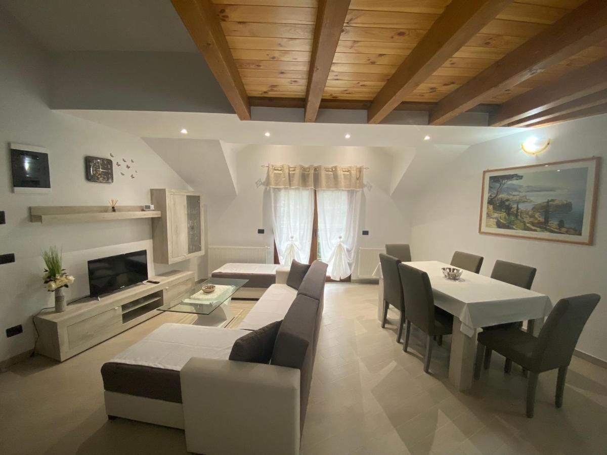 Apartman Galerija Оґулин Екстер'єр фото